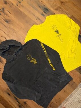 Twenty One Pilots Black Hoodie & Yellow Long Sleeve Band Set L